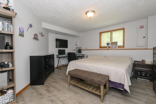 2605 Campfire CROSSING, Waukesha, WI 53189