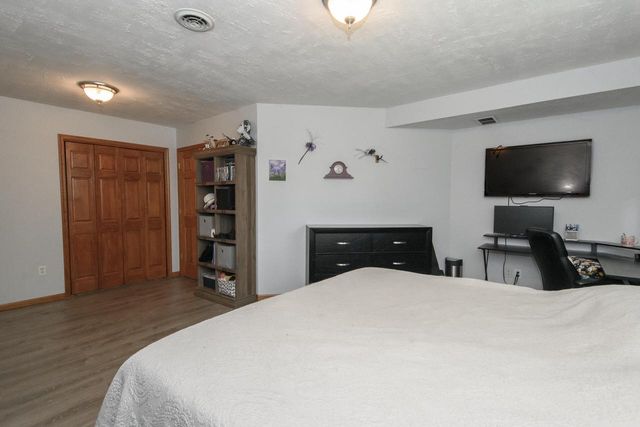 2605 Campfire CROSSING, Waukesha, WI 53189