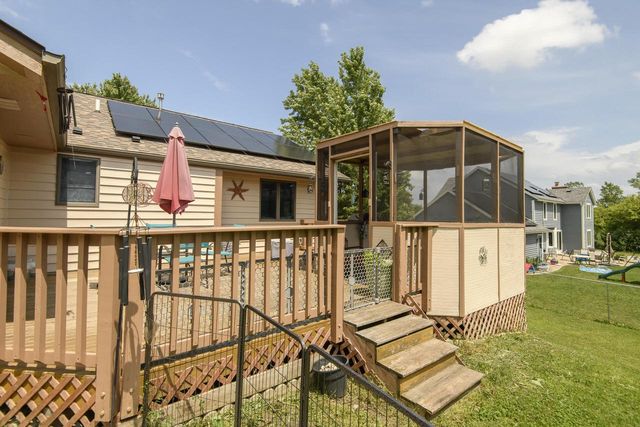 2605 Campfire CROSSING, Waukesha, WI 53189