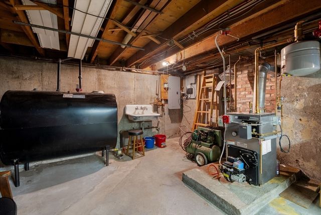 16 Davis Rd, Stoughton, MA 02072