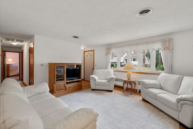 16 Davis Rd, Stoughton, MA 02072