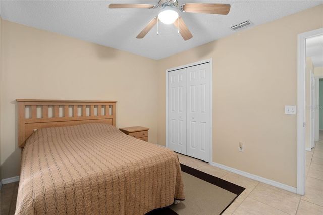 1 MIRAMAR WAY, Kissimmee, FL 34758