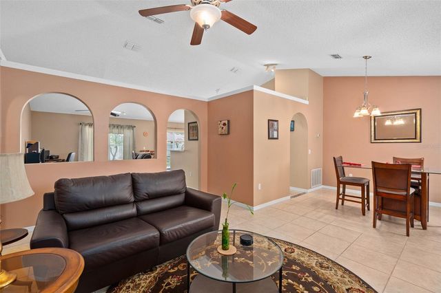 1 MIRAMAR WAY, Kissimmee, FL 34758