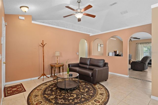 1 MIRAMAR WAY, Kissimmee, FL 34758