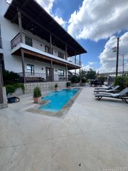 1542 N Alamo St Unit 104, San Antonio, TX 78215