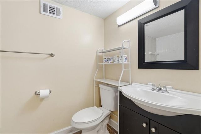 4138 D Youville Trace, Atlanta, GA 30341