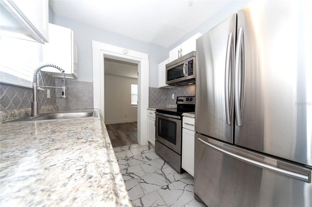 618 25TH STREET W, Bradenton, FL 34205