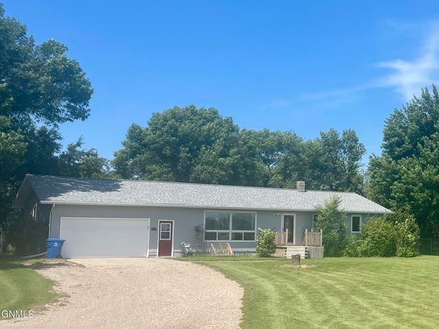 3253 Highway 20, Jamestown, ND 58401 property photo
