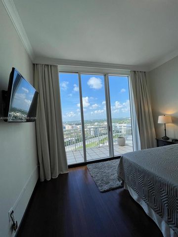 19501 W Country Club Drive TS-03, Aventura, FL 33180