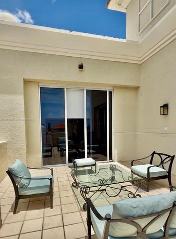 19501 W Country Club Drive TS-03, Aventura, FL 33180