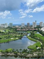 19501 W Country Club Drive TS-03, Aventura, FL 33180