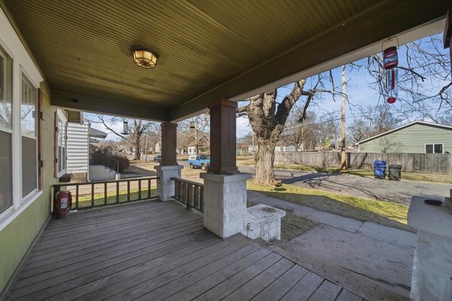 217 E High st, Augusta, KS 67010