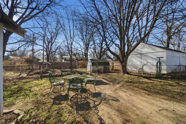 217 E High st, Augusta, KS 67010