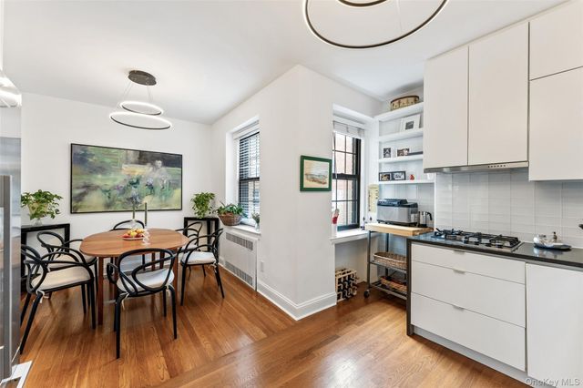 35 Parkview Avenue 5A, Bronxville, NY 10708