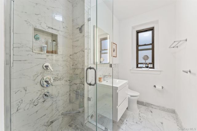 35 Parkview Avenue 5A, Bronxville, NY 10708