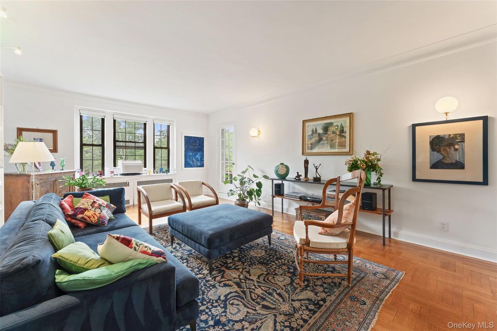 35 Parkview Avenue 5A, Bronxville, NY 10708 — photo 2