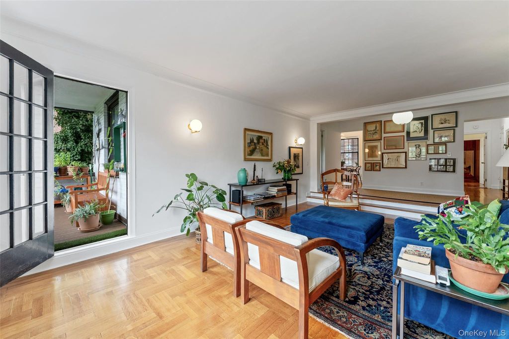35 Parkview Avenue 5A, Bronxville, NY 10708 — photo 4