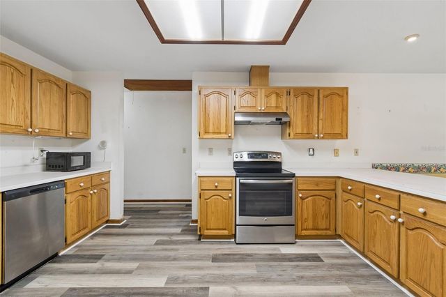 17879 PARRISH GROVE ROAD, Dade City, FL 33523