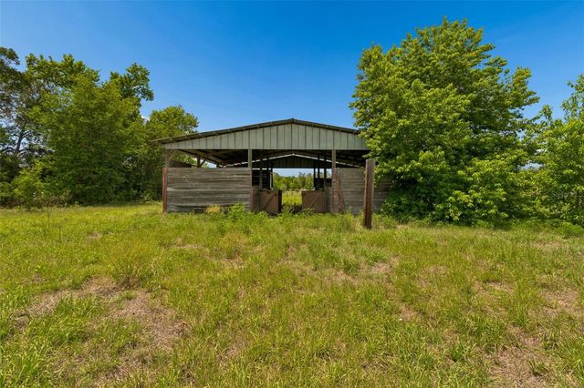 17879 PARRISH GROVE ROAD, Dade City, FL 33523