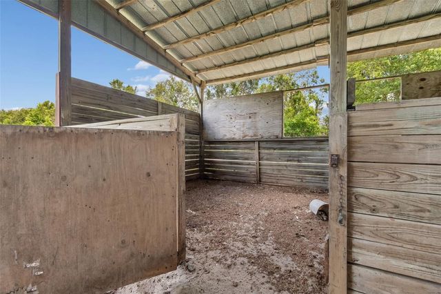 17879 PARRISH GROVE ROAD, Dade City, FL 33523