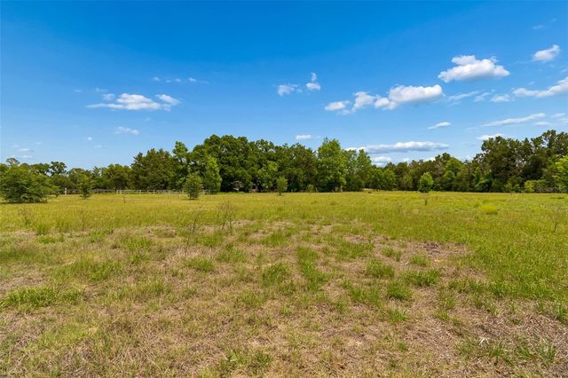 17879 PARRISH GROVE ROAD, Dade City, FL 33523