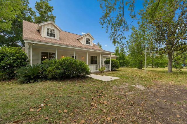 17879 PARRISH GROVE ROAD, Dade City, FL 33523
