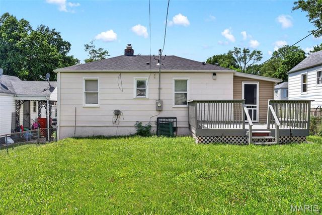 5630 Gatesworth Avenue, Jennings, MO 63136