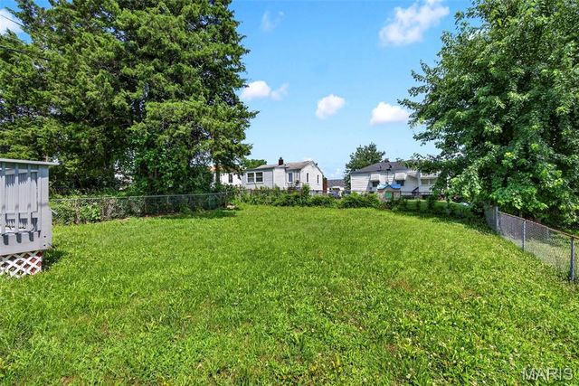 5630 Gatesworth Avenue, Jennings, MO 63136