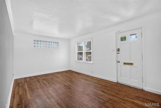 5630 Gatesworth Avenue, Jennings, MO 63136