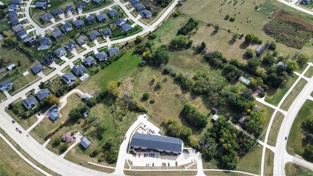 8580 Ashworth Road, West Des Moines, IA 50266