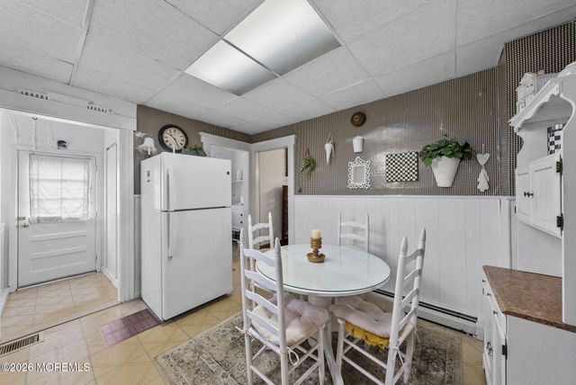 43 Main Street, Englishtown, NJ 07726