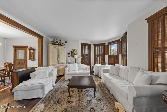 43 Main Street, Englishtown, NJ 07726