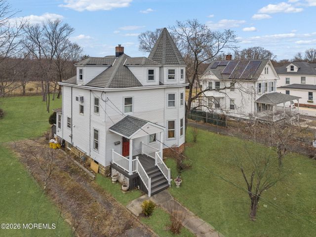 43 Main Street, Englishtown, NJ 07726