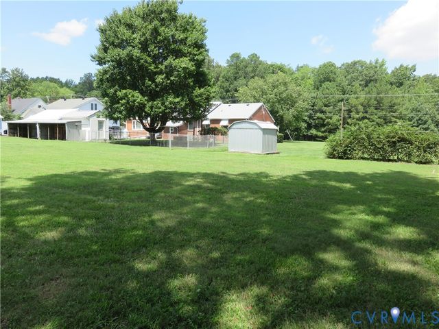 1605 Francis Rd, Glen Allen, VA 23059