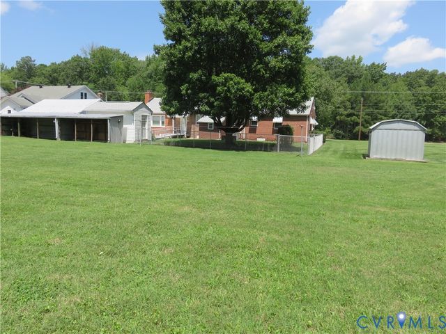1605 Francis Rd, Glen Allen, VA 23059