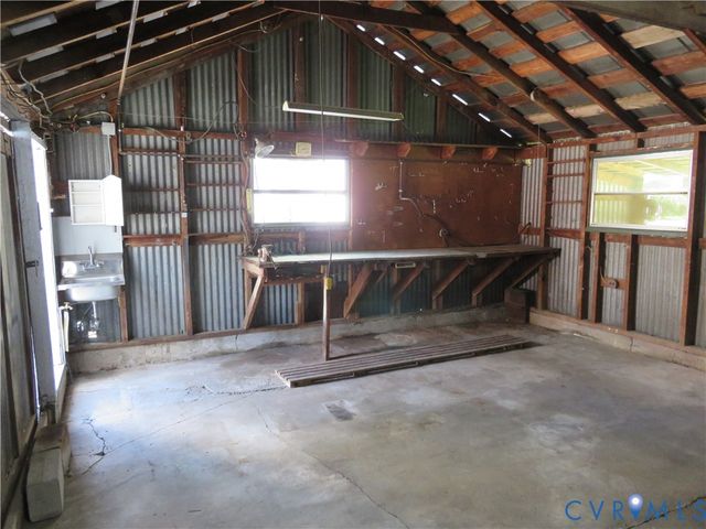 1605 Francis Rd, Glen Allen, VA 23059