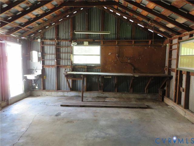 1605 Francis Rd, Glen Allen, VA 23059