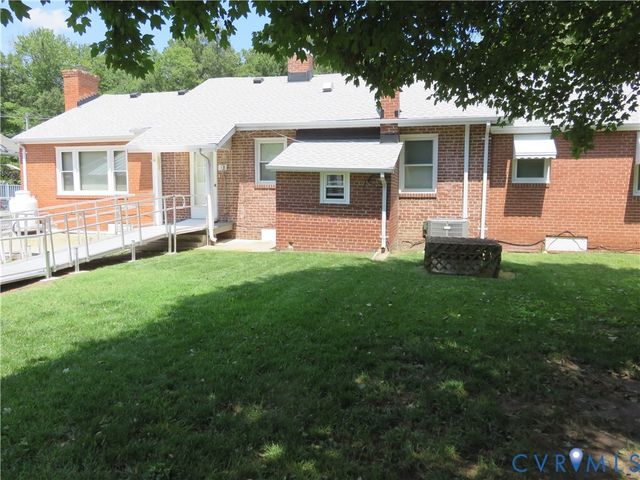 1605 Francis Rd, Glen Allen, VA 23059