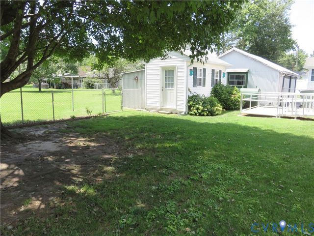 1605 Francis Rd, Glen Allen, VA 23059