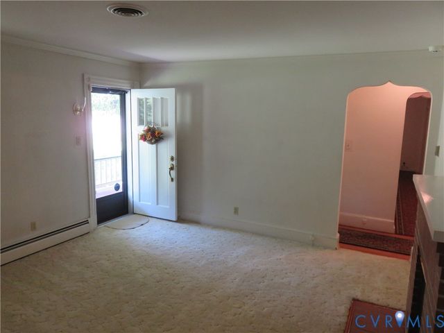 1605 Francis Rd, Glen Allen, VA 23059