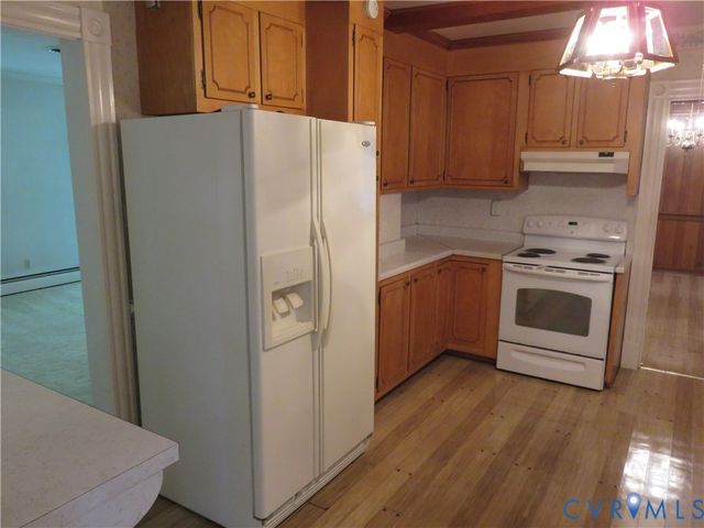 1605 Francis Rd, Glen Allen, VA 23059
