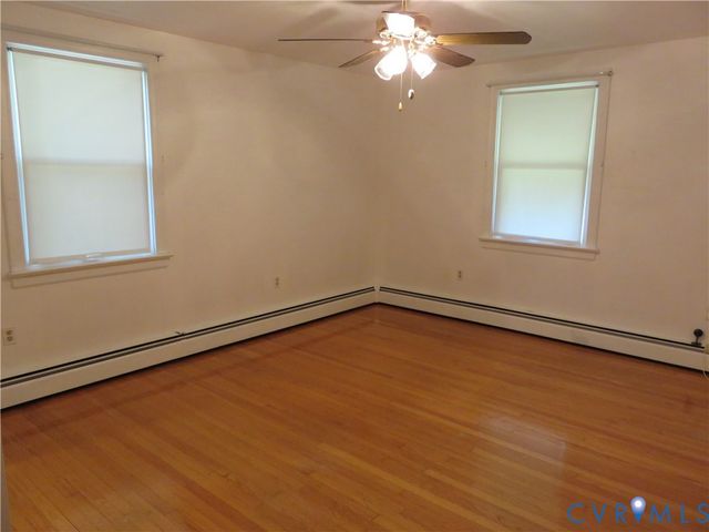1605 Francis Rd, Glen Allen, VA 23059