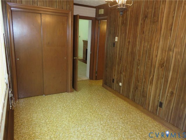 1605 Francis Rd, Glen Allen, VA 23059