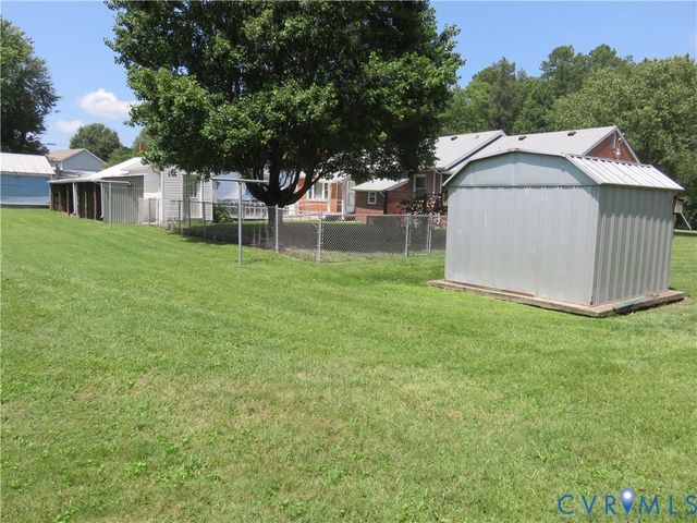1605 Francis Rd, Glen Allen, VA 23059