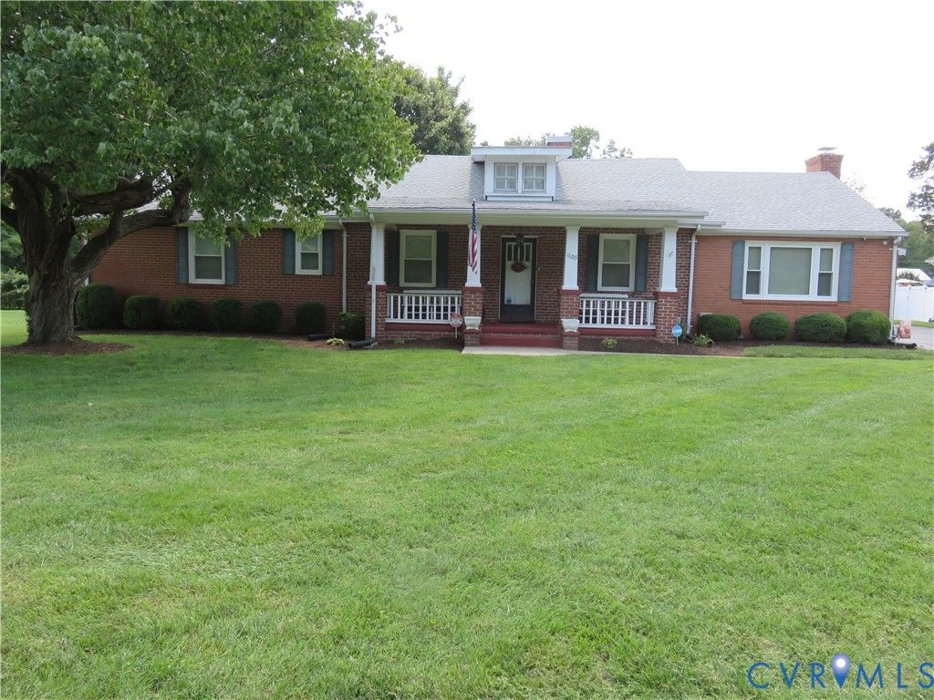 1605 Francis Rd, Glen Allen, VA 23059
