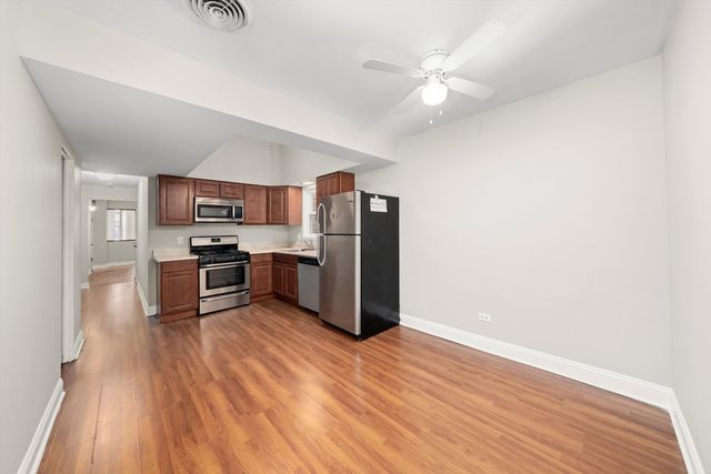 2420 S Oakley Avenue 2, Chicago, IL 60608