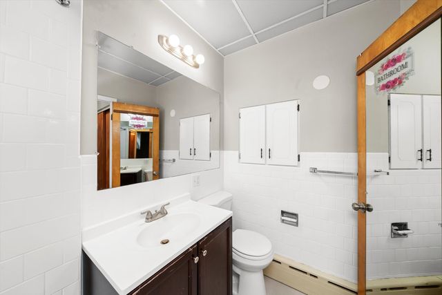2420 S Oakley Avenue 2, Chicago, IL 60608