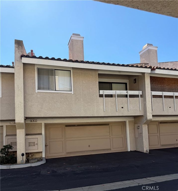 184 Fairwinds, Costa Mesa, CA 92626 — exterior