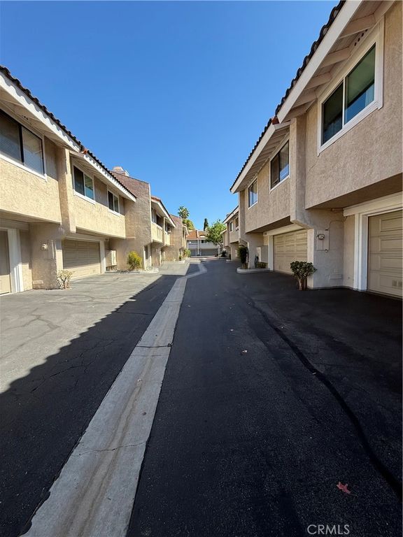 184 Fairwinds, Costa Mesa, CA 92626 — photo 3