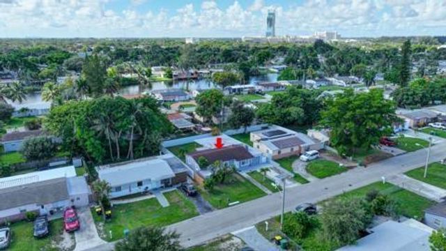 4186 SW 48th Ct, Fort Lauderdale, FL 33314